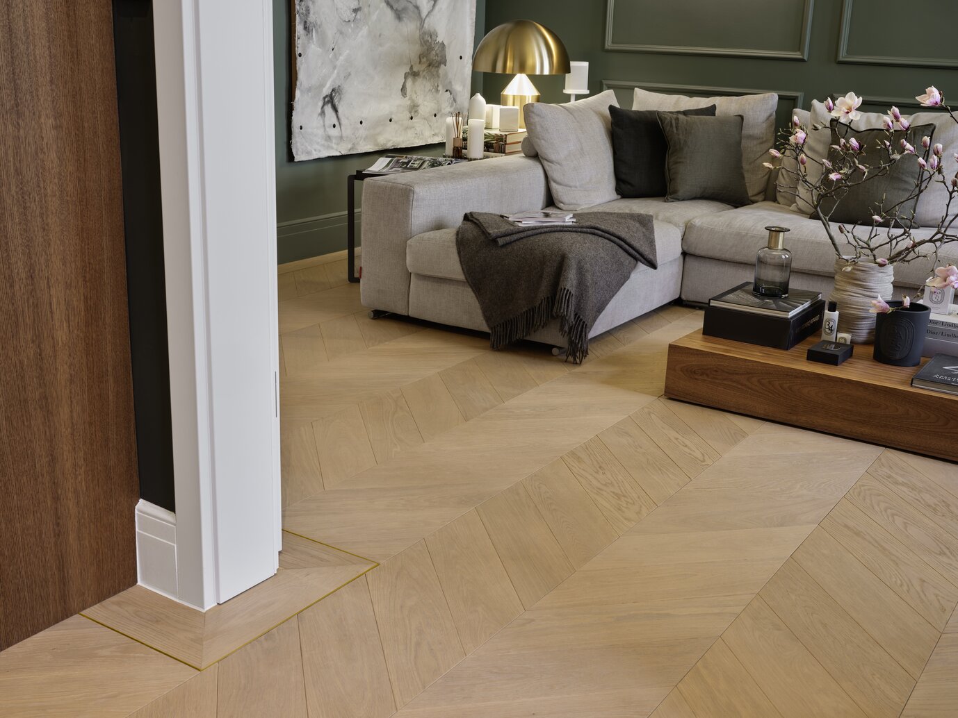 mafi Chevron Parkett – raumöffnend mit 60°